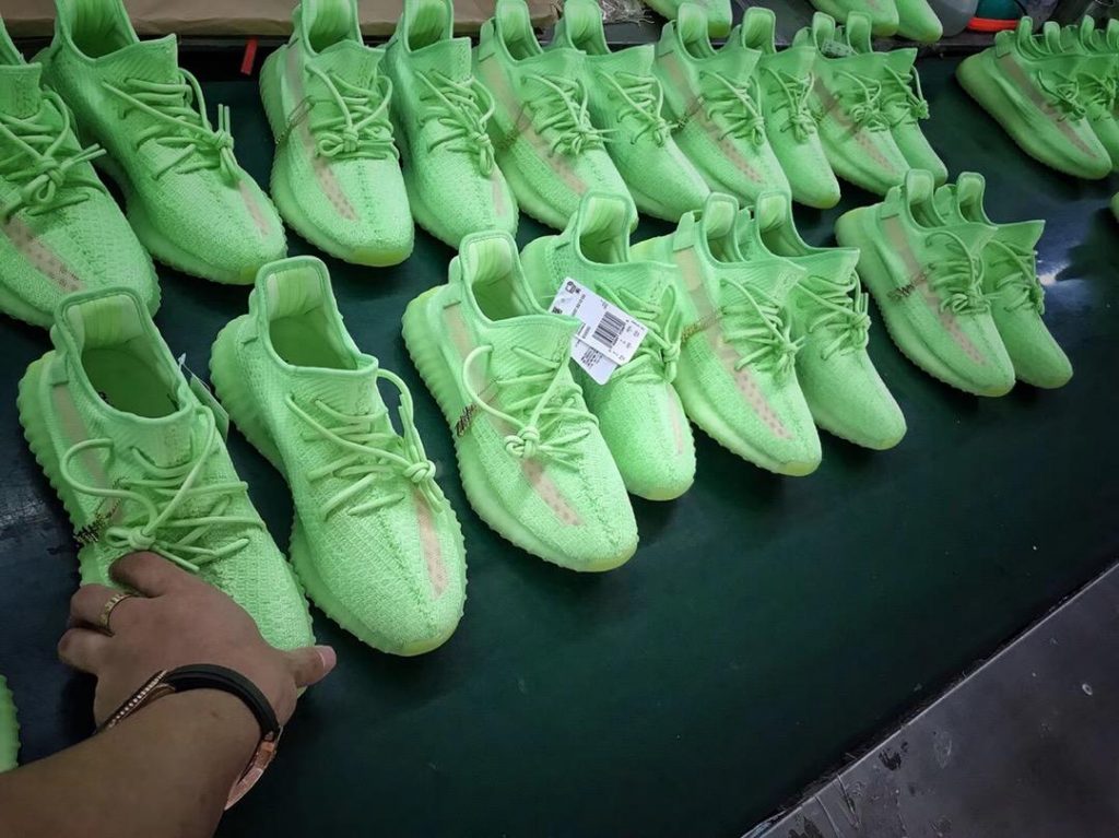 H12纯原 Yeezy 350V2 "GID" 荧光绿万邦客供原厂鞋