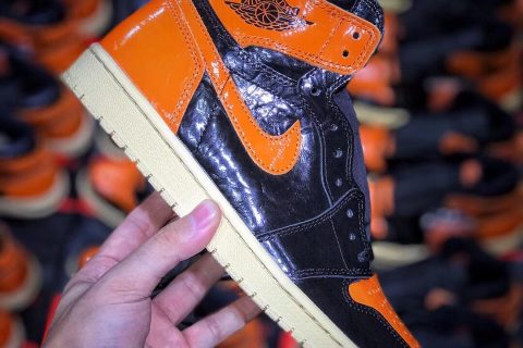 高端复刻精仿H12纯原 AJ1 黑扣碎 AJ1 Shattered Backboard 货号 555088-028