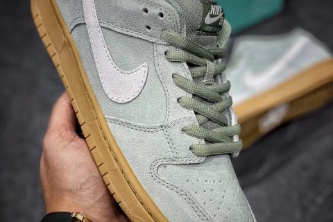 莆田鞋-NK SB Dunk Low Pro 抹茶生胶休闲滑板鞋
