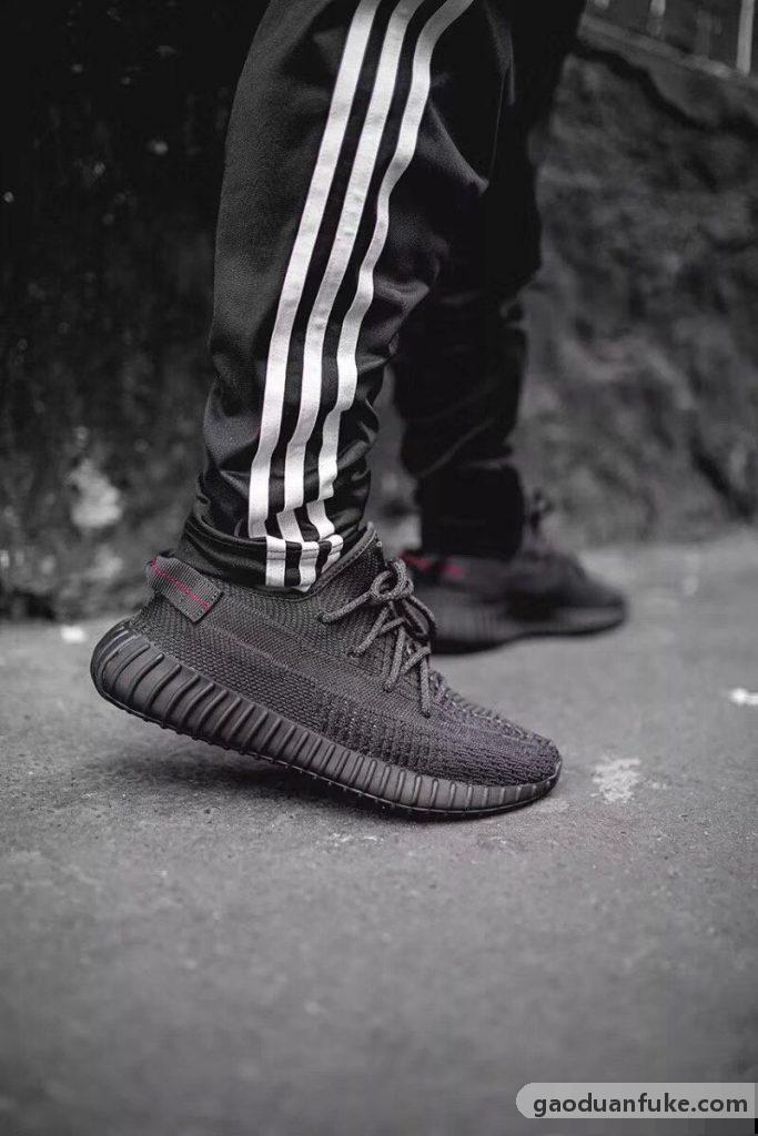 H12纯原制造 Yeezy 350 V2 黑天使详情介绍