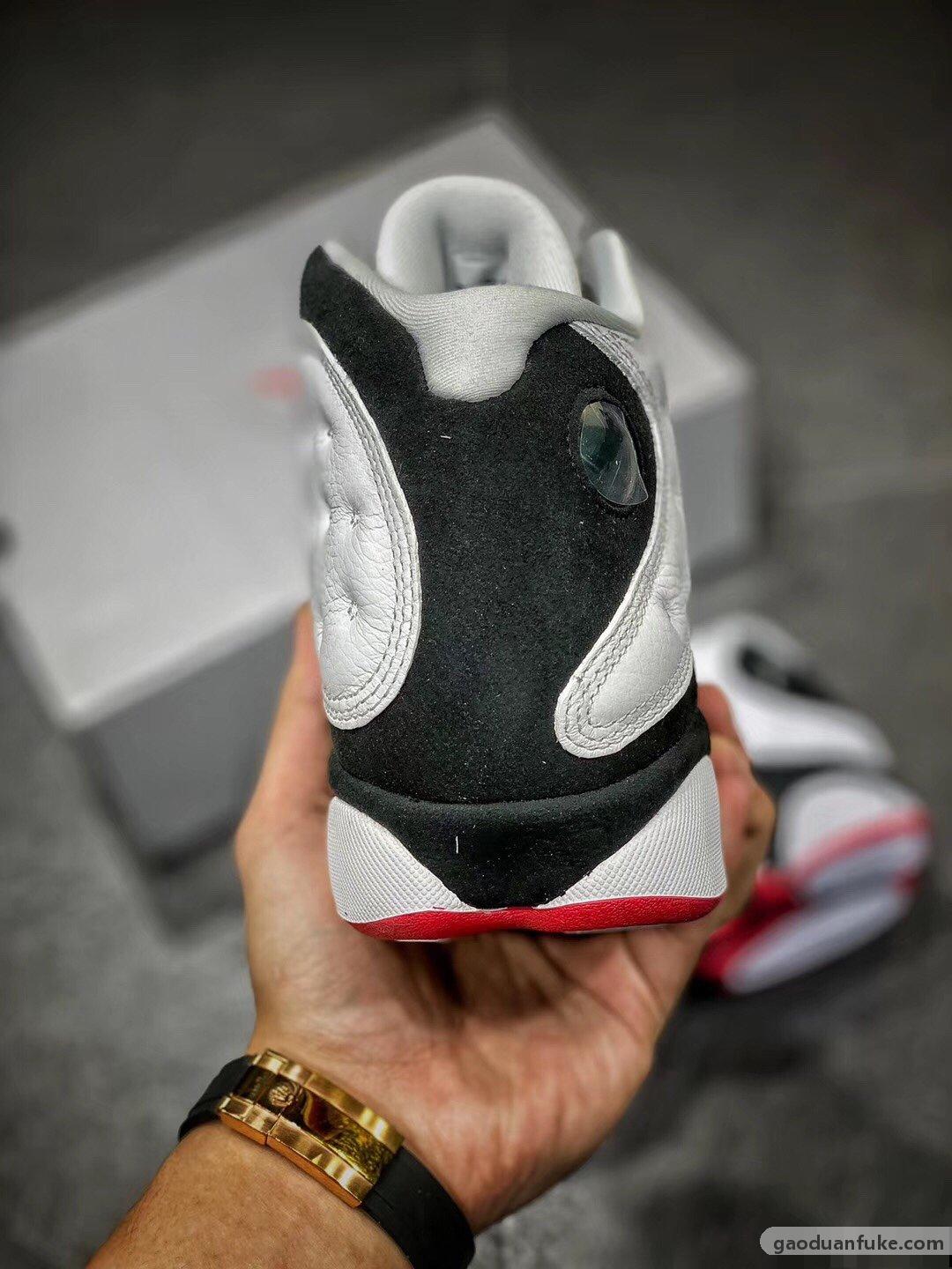 aj1熊猫复刻2021（2018复刻熊猫鞋标）