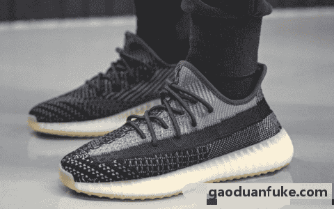 耐脏耐看Yeezy Boost 350 V2 “Asriel”上脚图首度曝光！