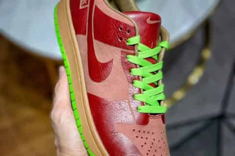 莆田鞋-  渠道订单首发 NK Dunk SB Low 1 Piece “IK”