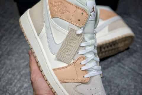 现在的莆田鞋有多厉害- 原装级别 AJ1 Mid 中帮 "Milan" 米兰