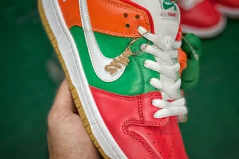 买莆田鞋新手注意什么-H12 NK SB Dunk Low"7-11 " 便利店配色