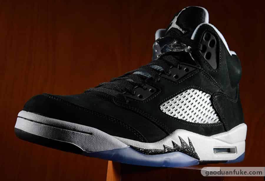 时隔 8 年即将回归！奥利奥 Air Jordan 5 发售信息来了！