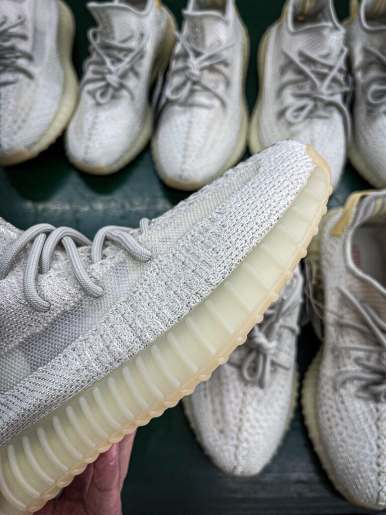 #H12纯原 椰子 Adidas originals Yeezy 350 V2 “Light” 米色 米白